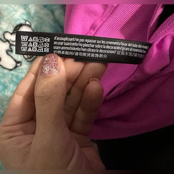 Pink Active Victoria Secret Seamless Sport Bra, NO pads. - Picture 4 of 7